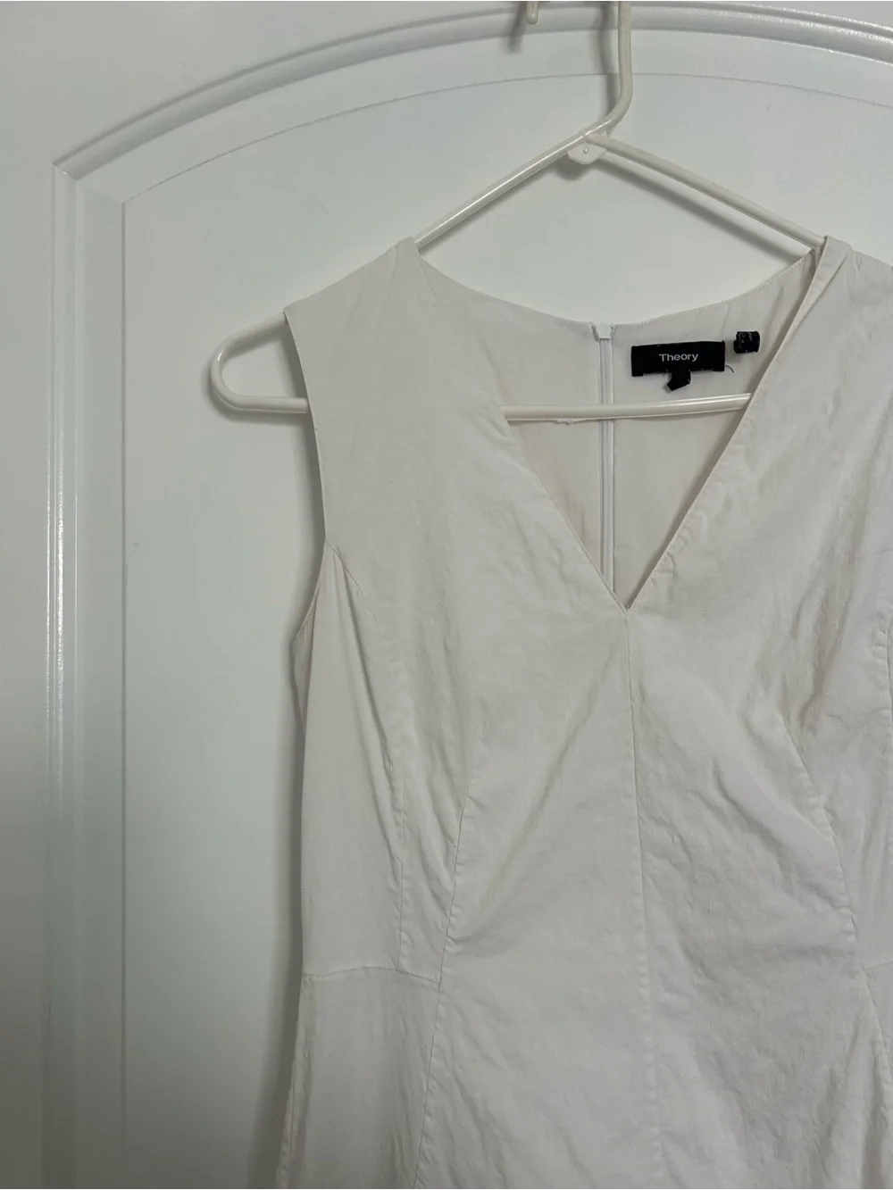 Theory Seamed V-Neck White Linen Blend Midi Dress Size 4 chic preppy summer - Picture 7 of 16